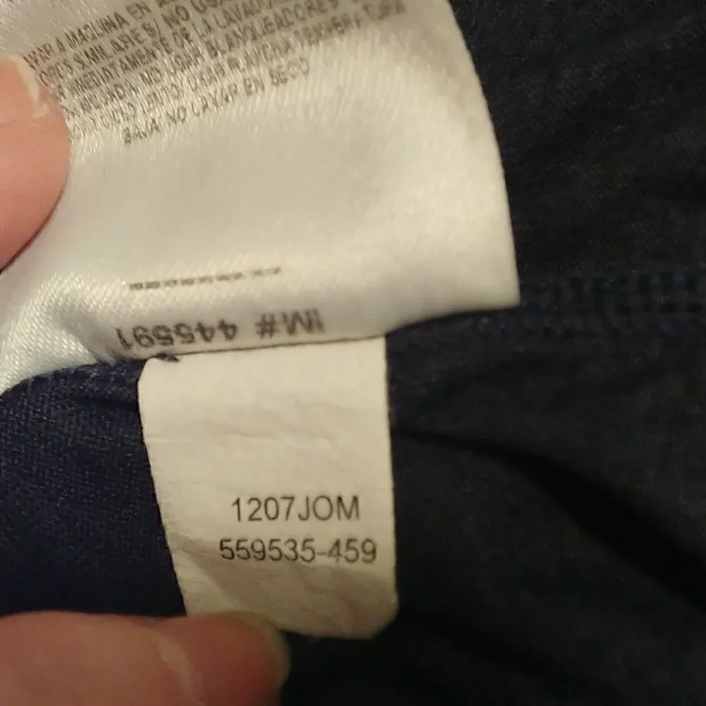 Nike. Bears Dry-Fit Sports Shirt. Size Medium. Like New.